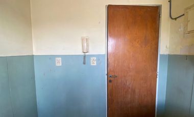 VENTA DEPARTAMENTO A REMODELAR CIUDADELA