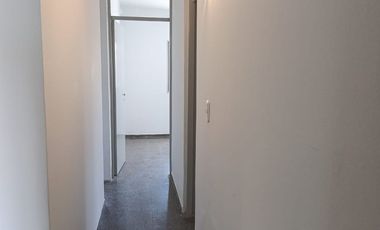 VENTA DE CASA CON PILETA EN GUAYMALLÉN