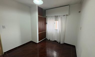 ALQUILER-DEPTO 3 AMB- CON BALCON-VILLA INSUPERABLE