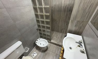 ALQUILER-DEPTO 3 AMB- CON BALCON-VILLA INSUPERABLE