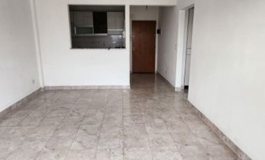 Departamento en alquiler en Martin Coronado