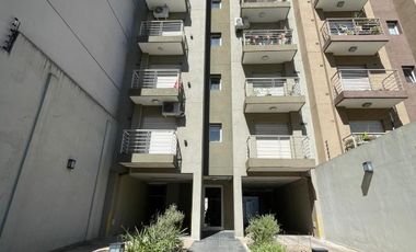 Monoambiente en alquiler en Moron Sur