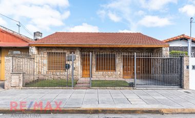 VENTA CASA 3 AMBIENTES SAN JUSTO