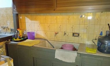 VENTA DE CASA 4 AMBIENTES EN TAPIALES