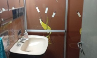 VENTA DE CASA 4 AMBIENTES EN TAPIALES