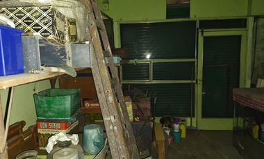 ROBUSTA Y AMPLIA CASA 5 AMB. + LOCAL COMERCIAL