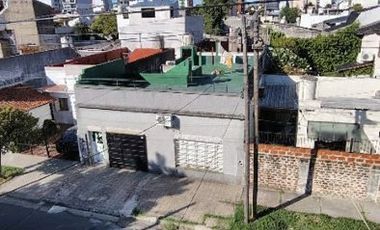 Casa para 2 Familias en venta en Wilde