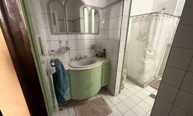 CASA MAS DEPARTAMENTO.  ZONA PATIO ALVEAR. CAPITAL