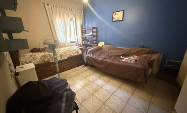 CASA MAS DEPARTAMENTO.  ZONA PATIO ALVEAR. CAPITAL