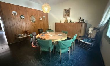 CASA MAS DEPARTAMENTO.  ZONA PATIO ALVEAR. CAPITAL