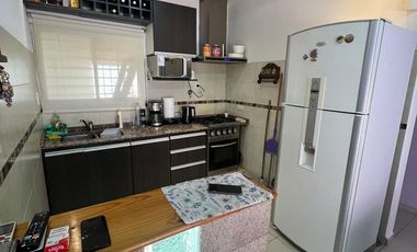 VENTA CASA MULTIFAMILIAR + LOCAL+ DEPTO  SAN JUSTO