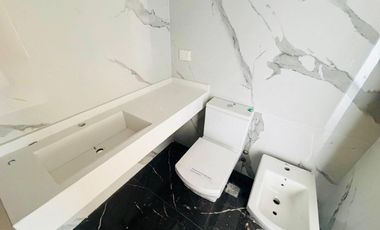 Departamento 4 ambientes en venta Lomas de Zamora