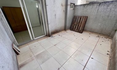 DEPARTAMENTO DOS AMBIENTES  VENTA LOMAS DE ZAMORA