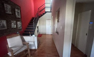 Venta Casa 2 plantas en Turdera