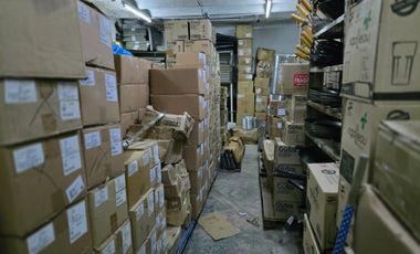 ALQUILER LOCAL COMERCIAL EN ESQUINA/AVENIDAS