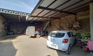 VENTA GALPON CON OFICINA EN BARRIO PARQUE LICEO