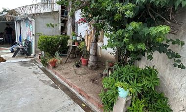 Casa en venta mas local comercial Parque Republica