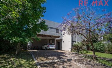 Venta Casa al Agua 6 Ambientes Los Sauces Nordelta