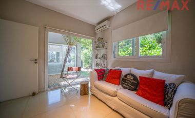 Venta Casa al Agua 6 Ambientes Los Sauces Nordelta