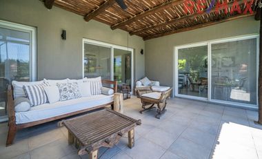 Venta Casa al Agua 6 Ambientes Los Sauces Nordelta