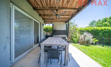 Venta Casa al Agua 6 Ambientes Los Sauces Nordelta