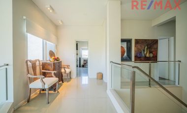 Venta Casa al Agua 6 Ambientes Los Sauces Nordelta