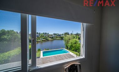 Venta Casa al Agua 6 Ambientes Los Sauces Nordelta