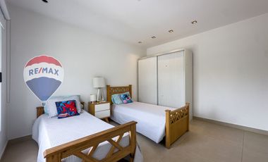 CASA VENTA 5 AMB A LA LAGUNA TERRALAGOS , CANNING