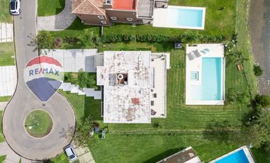 CASA VENTA 5 AMB A LA LAGUNA TERRALAGOS , CANNING