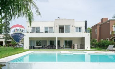 CASA VENTA 5 AMB A LA LAGUNA TERRALAGOS , CANNING