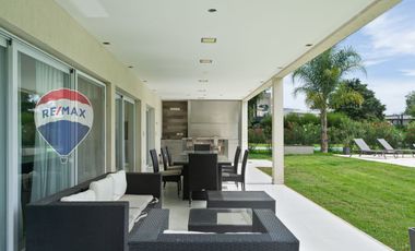 CASA VENTA 5 AMB A LA LAGUNA TERRALAGOS , CANNING