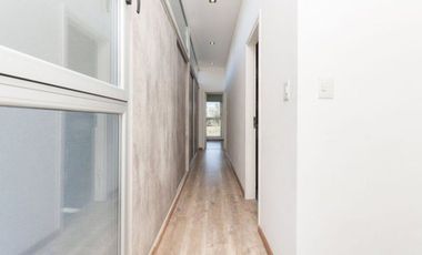 CASA 5 AMBIENTES CON PILETA EN HUDSON