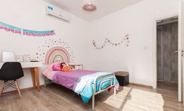 CASA 5 AMBIENTES CON PILETA EN HUDSON