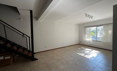 VENTA CASA  5 AMB CON PILETA  REMEDIOS DE ESCALADA