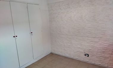 ALQUILER DPTO TRES AMBIENTES IMPECABLE