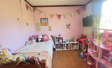 ¡OPORTUNIDAD! ¡BAJÓ DE PRECIO!/Gino Girardi - Casa - Venta