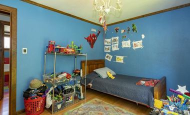 ¡OPORTUNIDAD! ¡BAJÓ DE PRECIO!/Gino Girardi - Casa - Venta