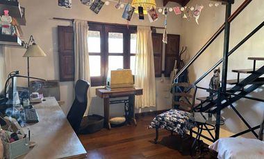 CASA EN ALQUILER EN VILLA ADELINA CON JARDIN