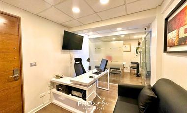 Oficina en Venta en Carmen Covarrubias con Irarrázaval