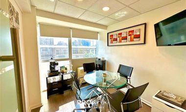 Oficina en Venta en Carmen Covarrubias con Irarrázaval