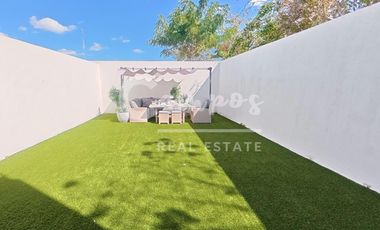 Townhouse de 2 pisos, 2 recamaras en privada en Cholul Yucatan  Escrituracion inmediata