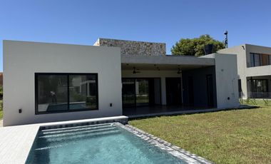 Venta | Casa a Estrenar en La Calesa, Pilara | VCO Propiedades