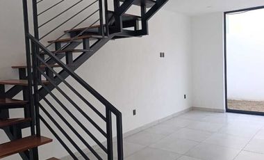 Residencia en Venta Villa de Alvarez (Norte), Colima, Col.