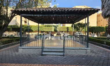 Plaza Alameda: Amplio departamento en segundo piso con 3 recámaras