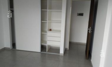 Departamento en Alquiler en Villa Ballester- 2 ambientes con cochera descubierta-Muy luminoso