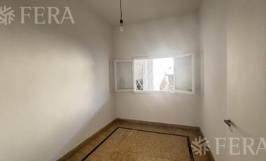 Alquiler Casa 3 ambientes con patio y parrilla en Villa Dominico