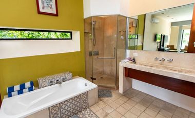 Casa en renta en Mérida Centro amueblada con piscina.