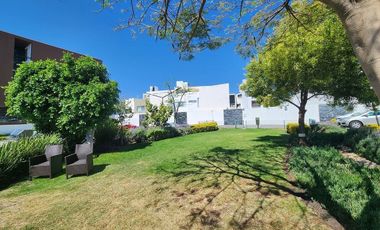 Departamento en renta con alberca en Milenio Querétaro