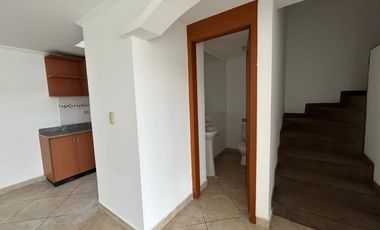 VENTA CASA EN CONJUNTO SIMON BOLIVAR SECTOR ENTRE CARCELEN Y PORTAL SHOPPING