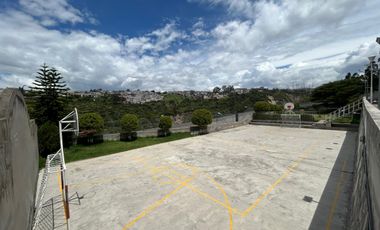 VENTA CASA EN CONJUNTO SIMON BOLIVAR SECTOR ENTRE CARCELEN Y PORTAL SHOPPING